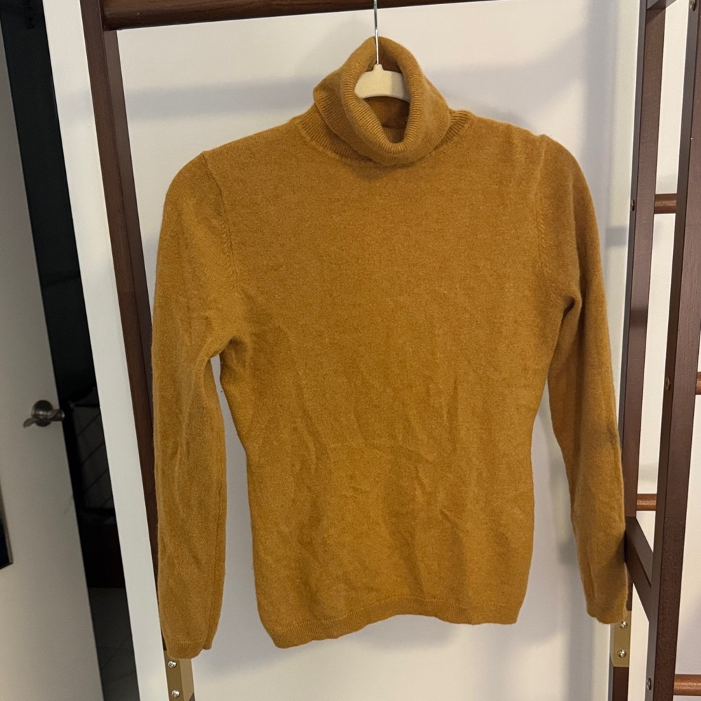 Garnet Hill Cashmere Mustard Knit Turtleneck